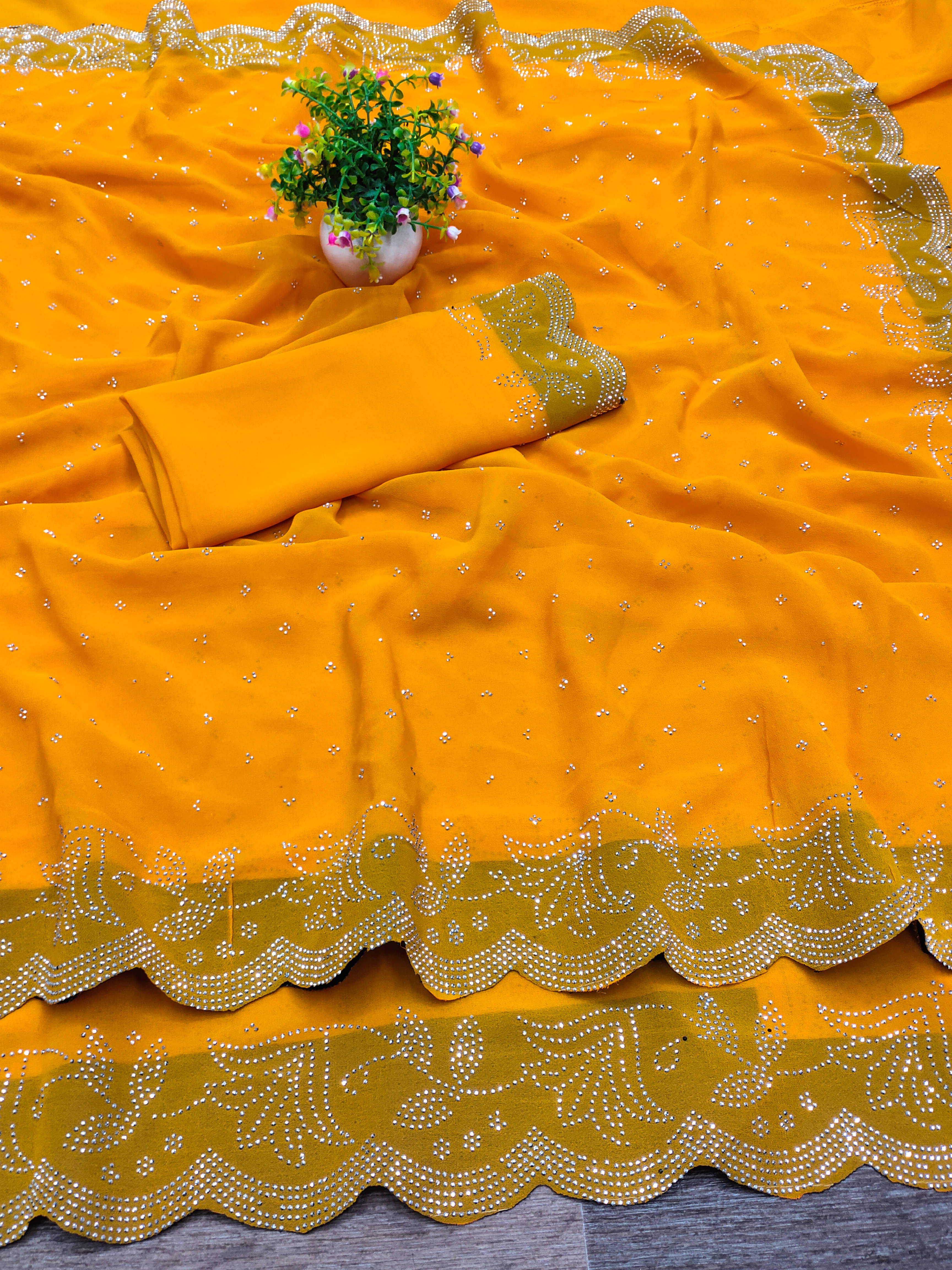     			XOOM LADY Georgette Embellished Saree With Unstitched Blouse Piece ( Yellow )