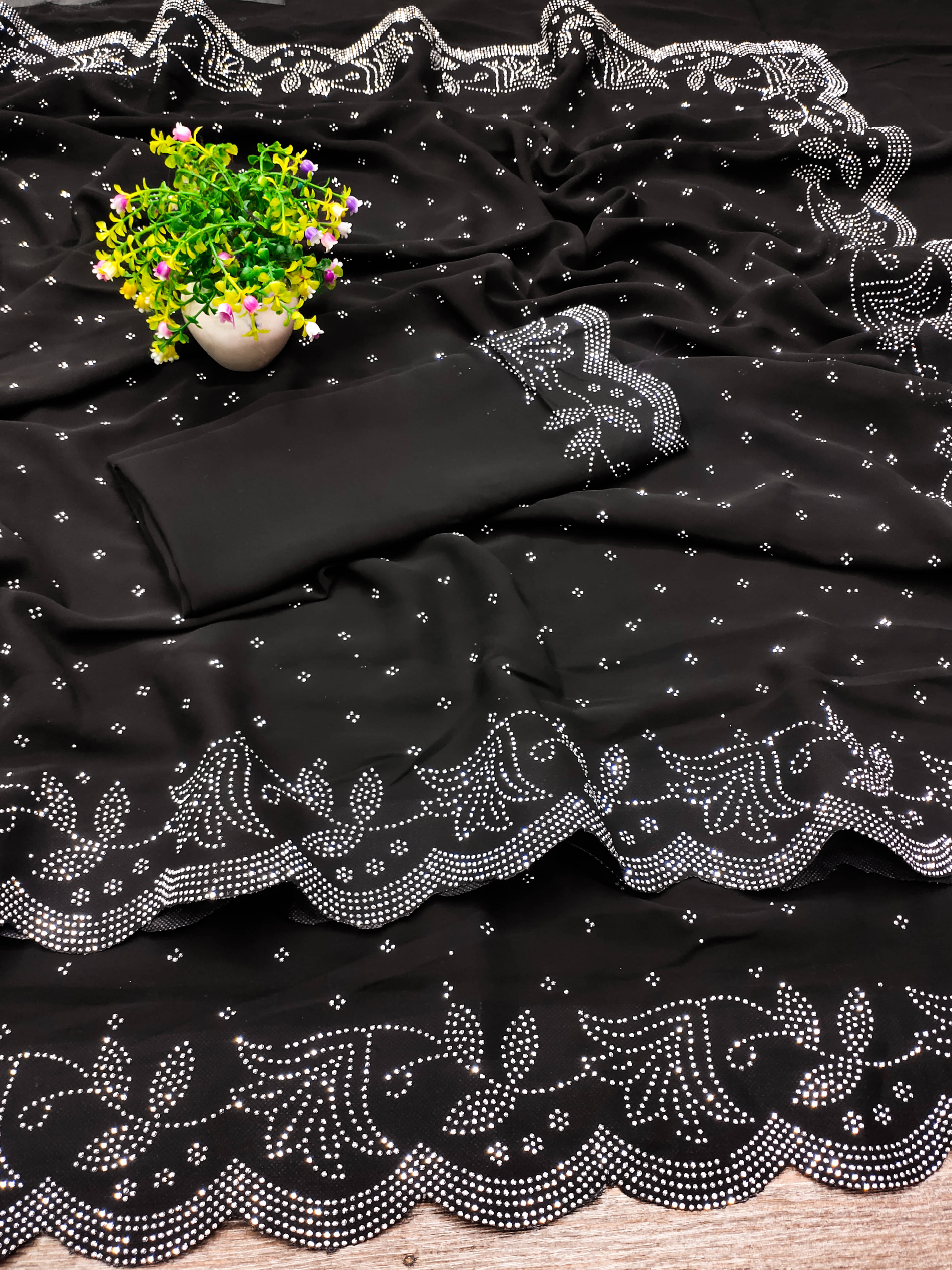 XOOM LADY Georgette Embellished Saree With Unstitched Blouse Piece ( Black ) XOOM LADY Georgette Embellished Saree With Unstitched Blouse Piece ( Black )