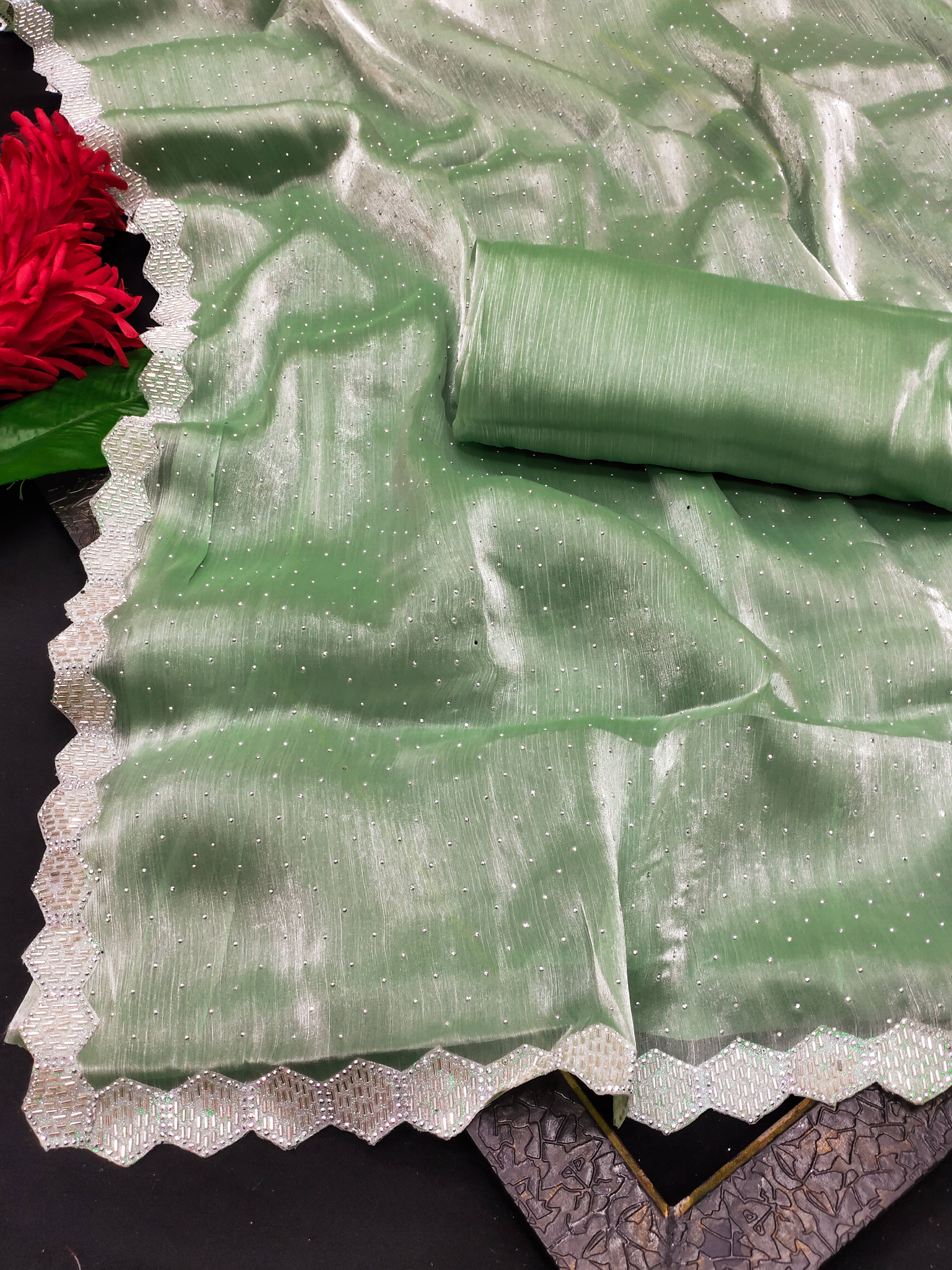    			XOOM LADY Organza Embellished Saree With Unstitched Blouse Piece ( Light Green )