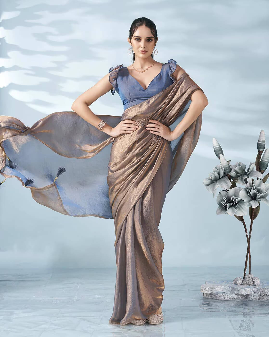     			XOOM LADY Satin Solid Saree With Unstitched Blouse Piece ( Gold )