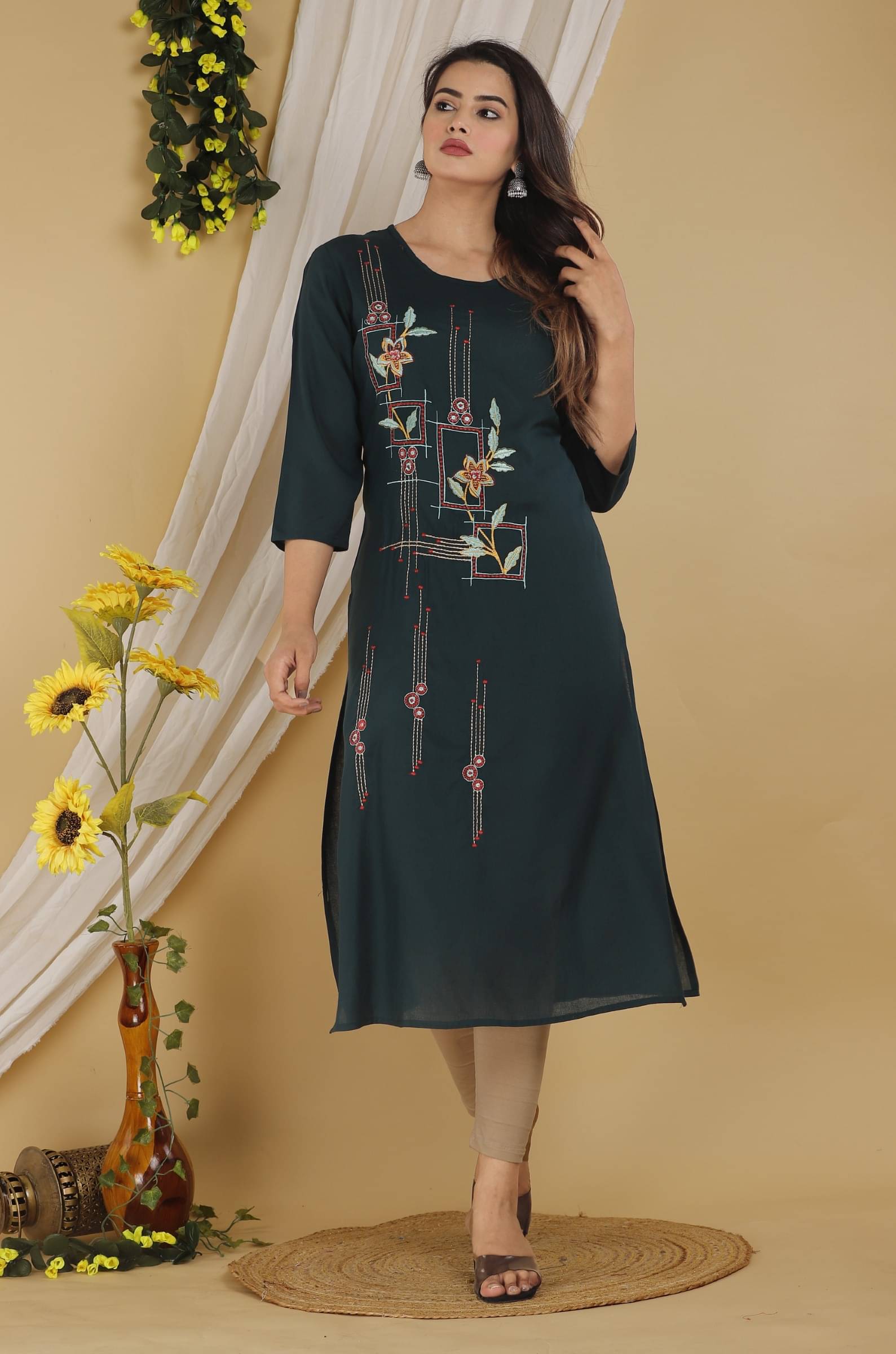     			jain creation Women's Cotton Blend Embroidered Straight Kurti - ( Dark Green )