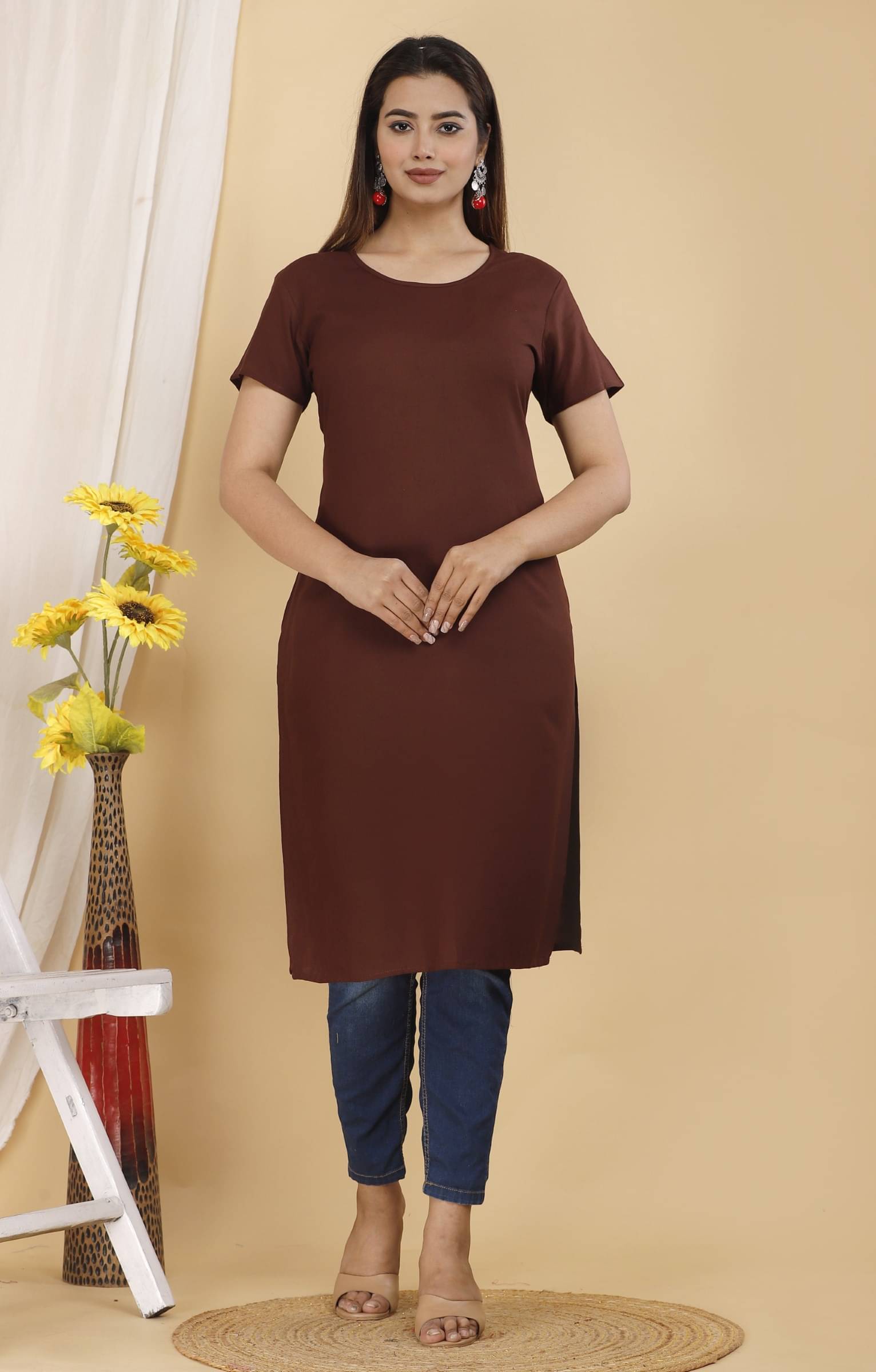jain creation Women's Cotton Blend Solid Straight Kurti - ( Maroon ) jain creation Women's Cotton Blend Solid Straight Kurti - ( Maroon )