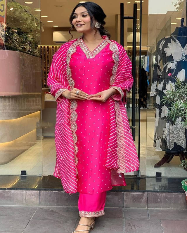 piludi Women's Chanderi Embroidered Kurti With Pants ( Pink )     			piludi Women's Chanderi Embroidered Kurti With Pants ( Pink )