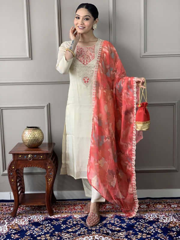 piludi Women's Chanderi Embroidered Kurti With Pants ( Off White )