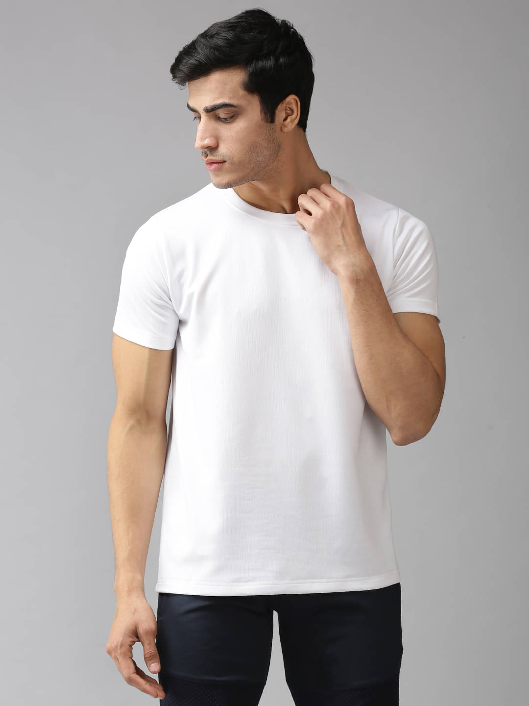 EPPE White Polyester Regular Fit Men's Sports T-Shirt ( Pack of 1 ) EPPE White Polyester Regular Fit Men's Sports T-Shirt ( Pack of 1 )