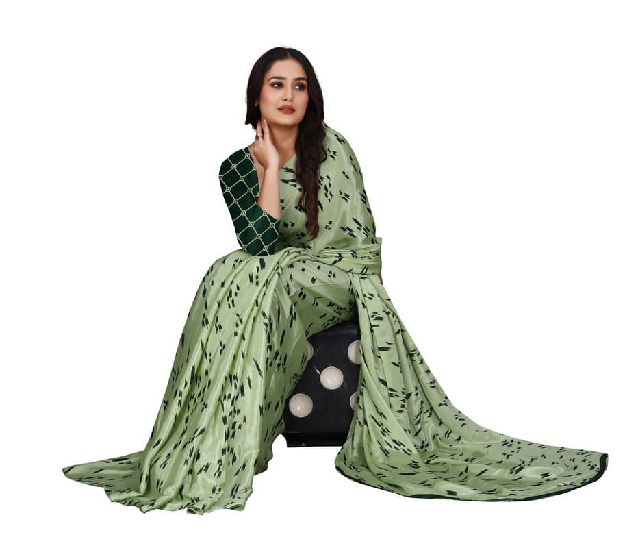 Fashion Studio Georgette Printed Saree With Unstitched Blouse Piece ( Multicolor ) Fashion Studio Georgette Printed Saree With Unstitched Blouse Piece ( Multicolor )