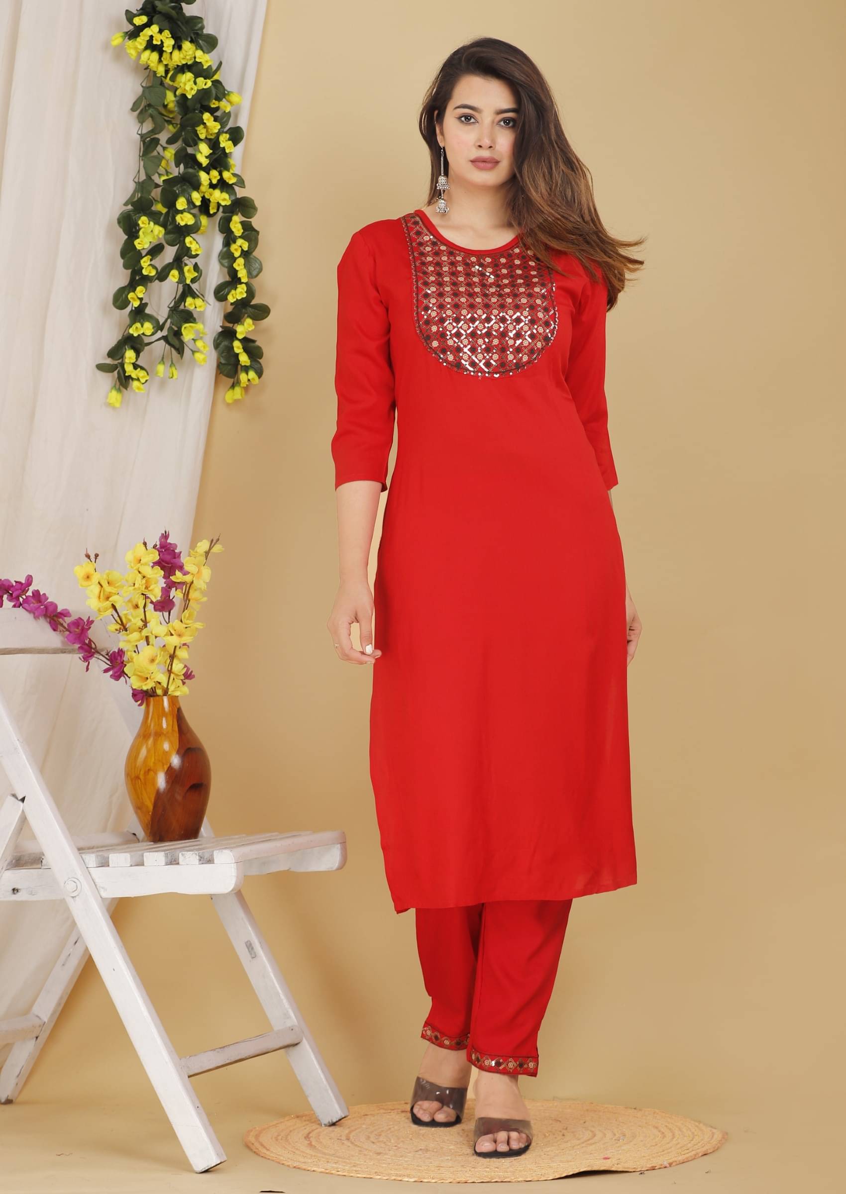     			Mehsoos Women's Cotton Blend Embroidered Kurti With Pants ( Red )