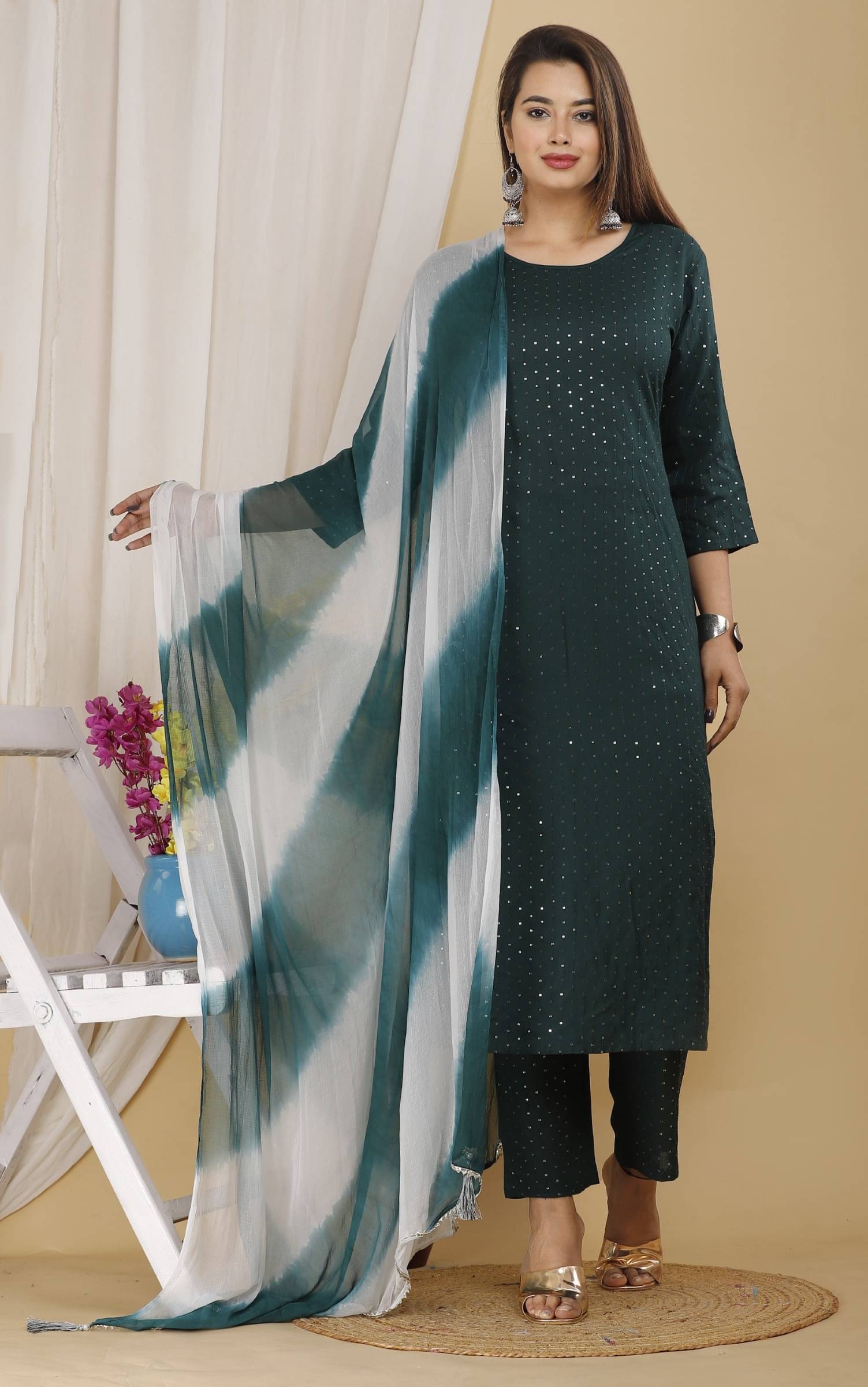Mehsoos Women's Cotton Blend Embellished Kurti With Pants ( Dark Green ) Mehsoos Women's Cotton Blend Embellished Kurti With Pants ( Dark Green )