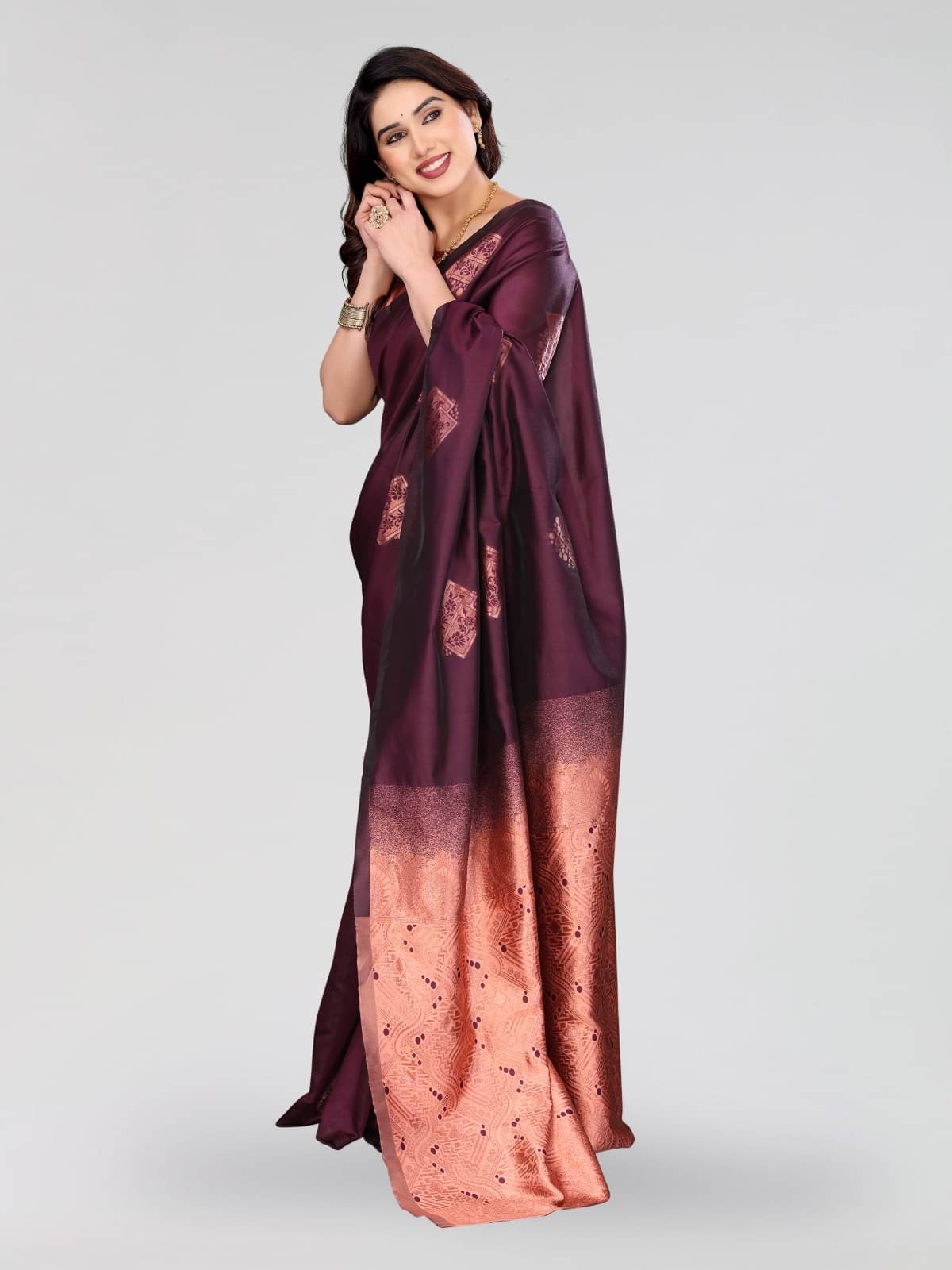 PEER STORE Banarasi Silk Woven Saree With Unstitched Blouse Piece ( Maroon ) PEER STORE Banarasi Silk Woven Saree With Unstitched Blouse Piece ( Maroon )