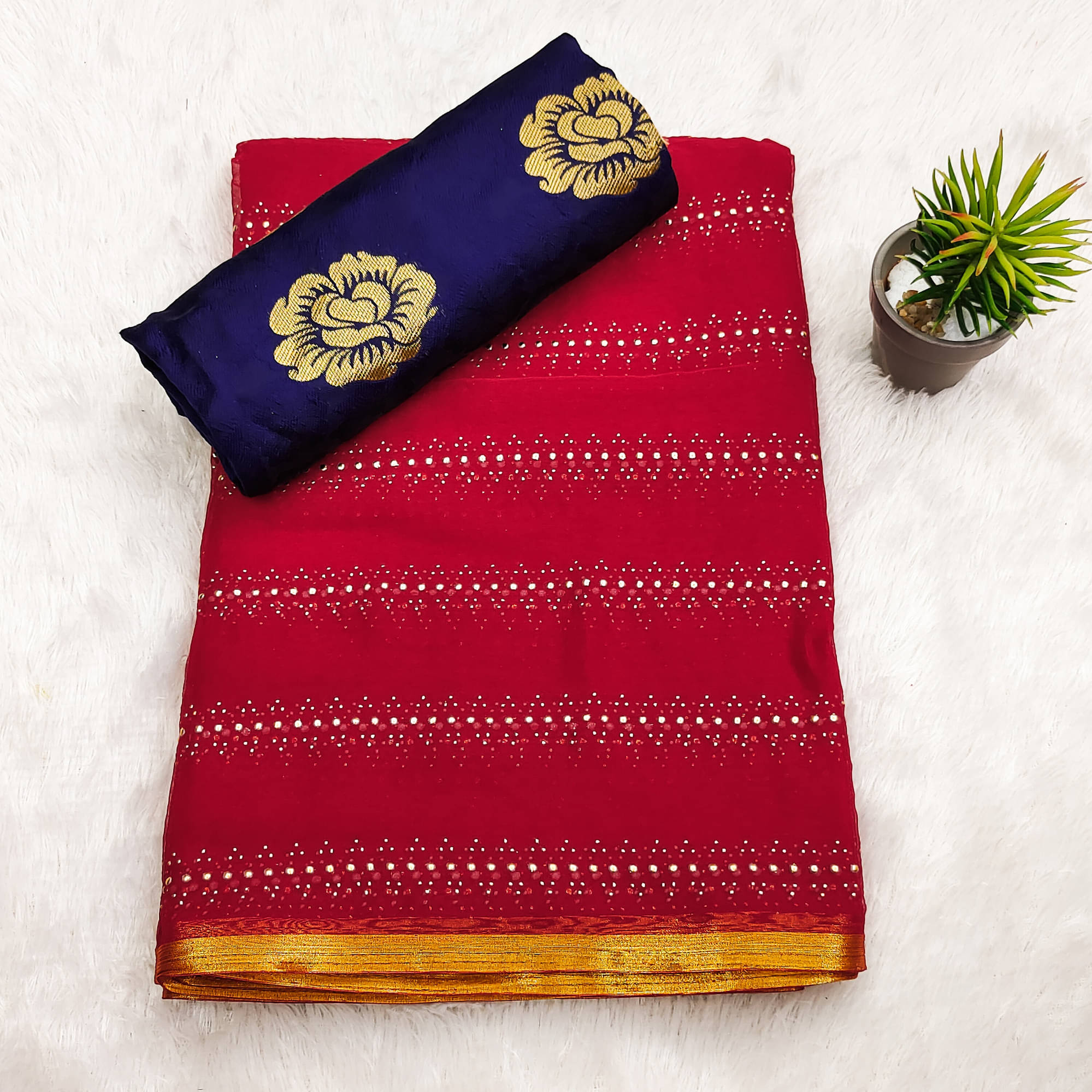     			Parmila Fashion Chiffon Embellished Saree With Unstitched Blouse Piece ( Red )