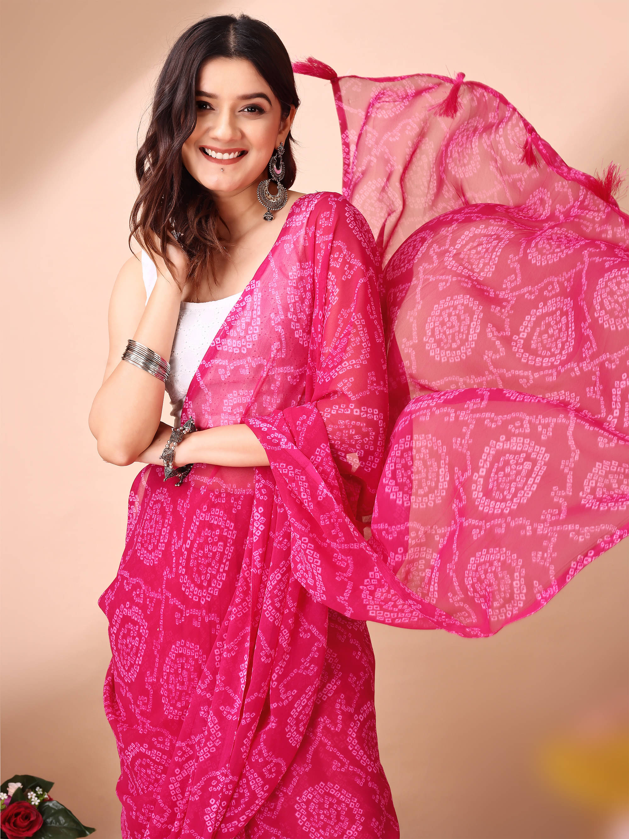 Parmila Fashion Chiffon Printed Saree With Unstitched Blouse Piece ( Pink ) Parmila Fashion Chiffon Printed Saree With Unstitched Blouse Piece ( Pink )