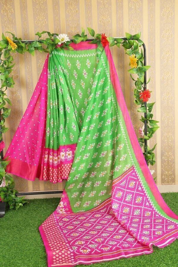     			Suali Art Silk Self Design Saree With Unstitched Blouse Piece ( Green )