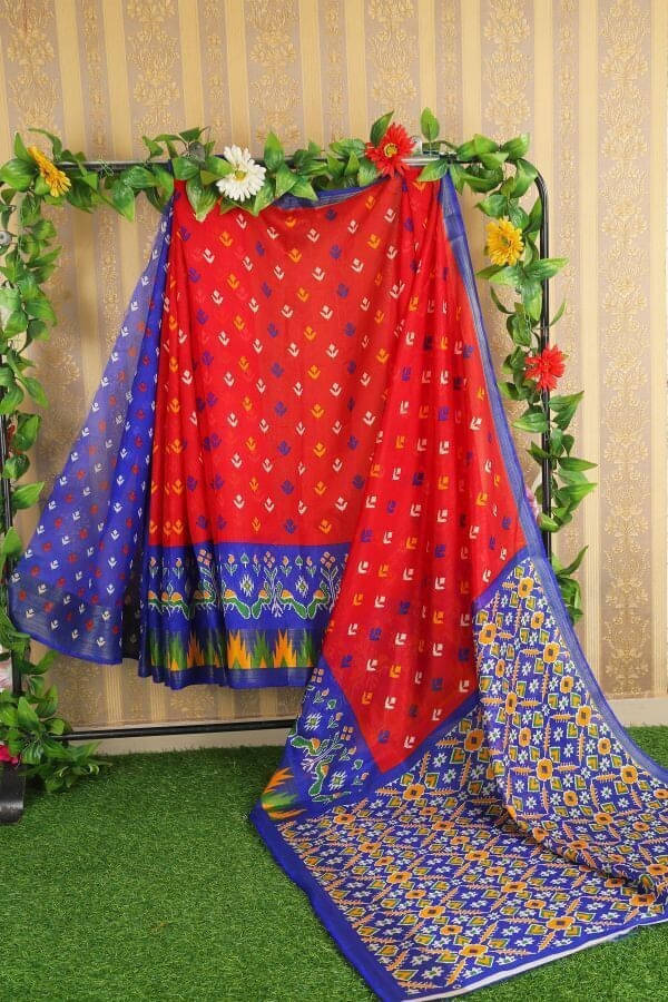     			Suali Art Silk Self Design Saree With Unstitched Blouse Piece ( Red )