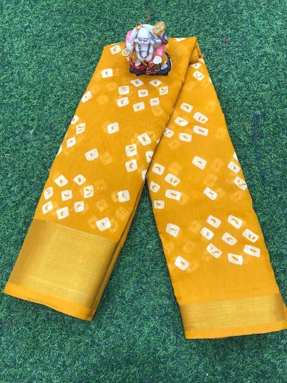     			Suali Cotton Blend Printed Saree With Unstitched Blouse Piece ( Yellow )