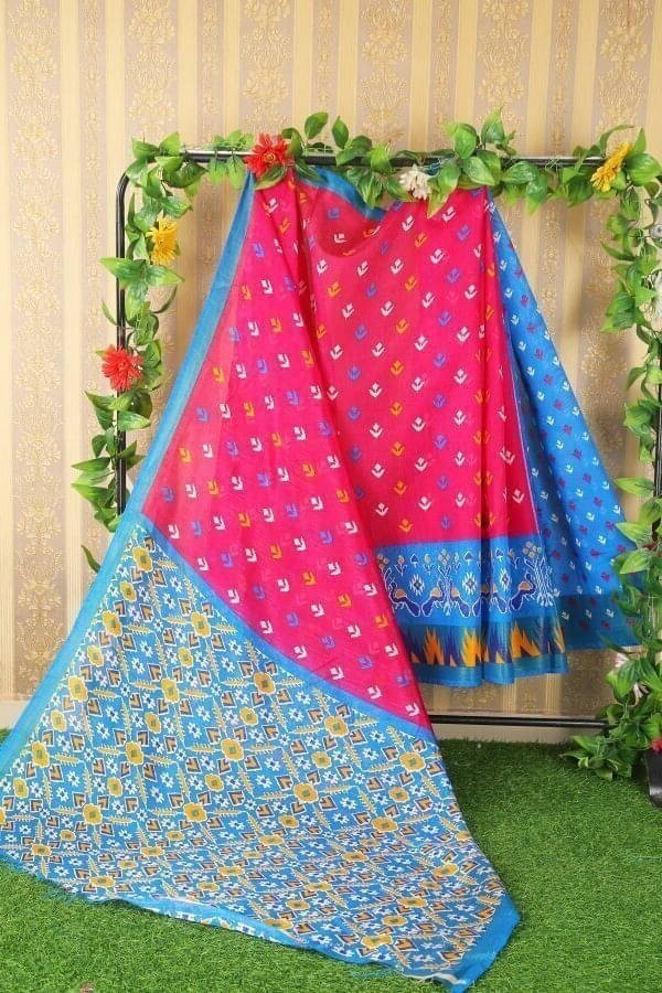     			Suali Cotton Blend Printed Saree With Unstitched Blouse Piece ( Pink )