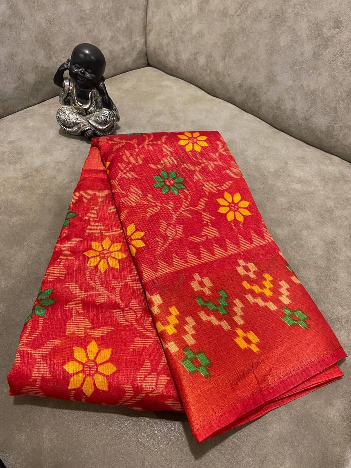     			Suali Cotton Blend Printed Saree With Unstitched Blouse Piece ( Red )