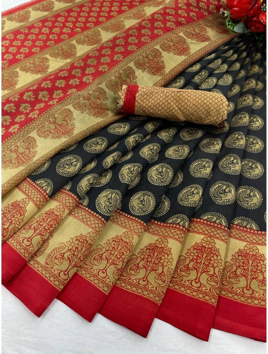 Suali Georgette Striped Saree With Unstitched Blouse Piece ( Black ) Suali Georgette Striped Saree With Unstitched Blouse Piece ( Black )
