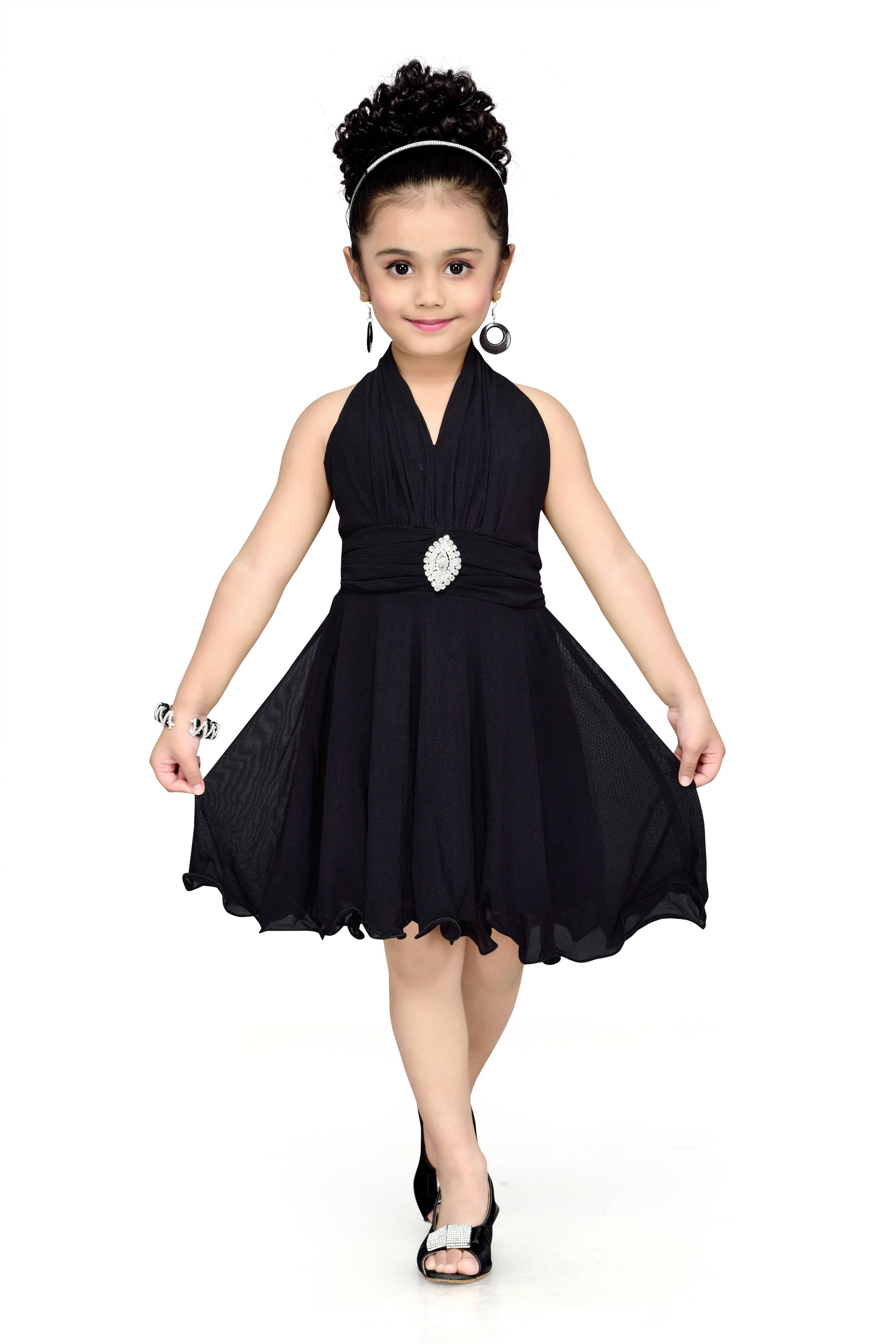 Aarika Net Frock For Girls ( Pack of 1 , Black ) Aarika Net Frock For Girls ( Pack of 1 , Black )