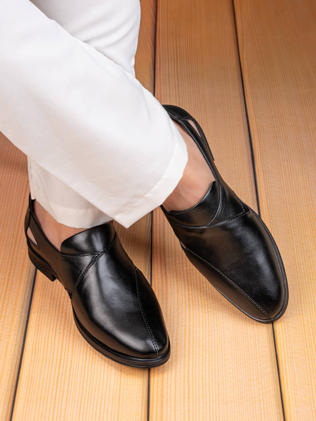     			Fentacia - Black Men's Sandals