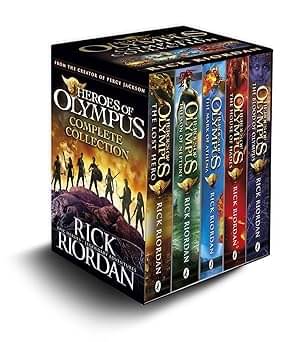     			Heroes of Olympus Complete Collection (5 Book Slipcase) [Paperback] Riordan, Rick