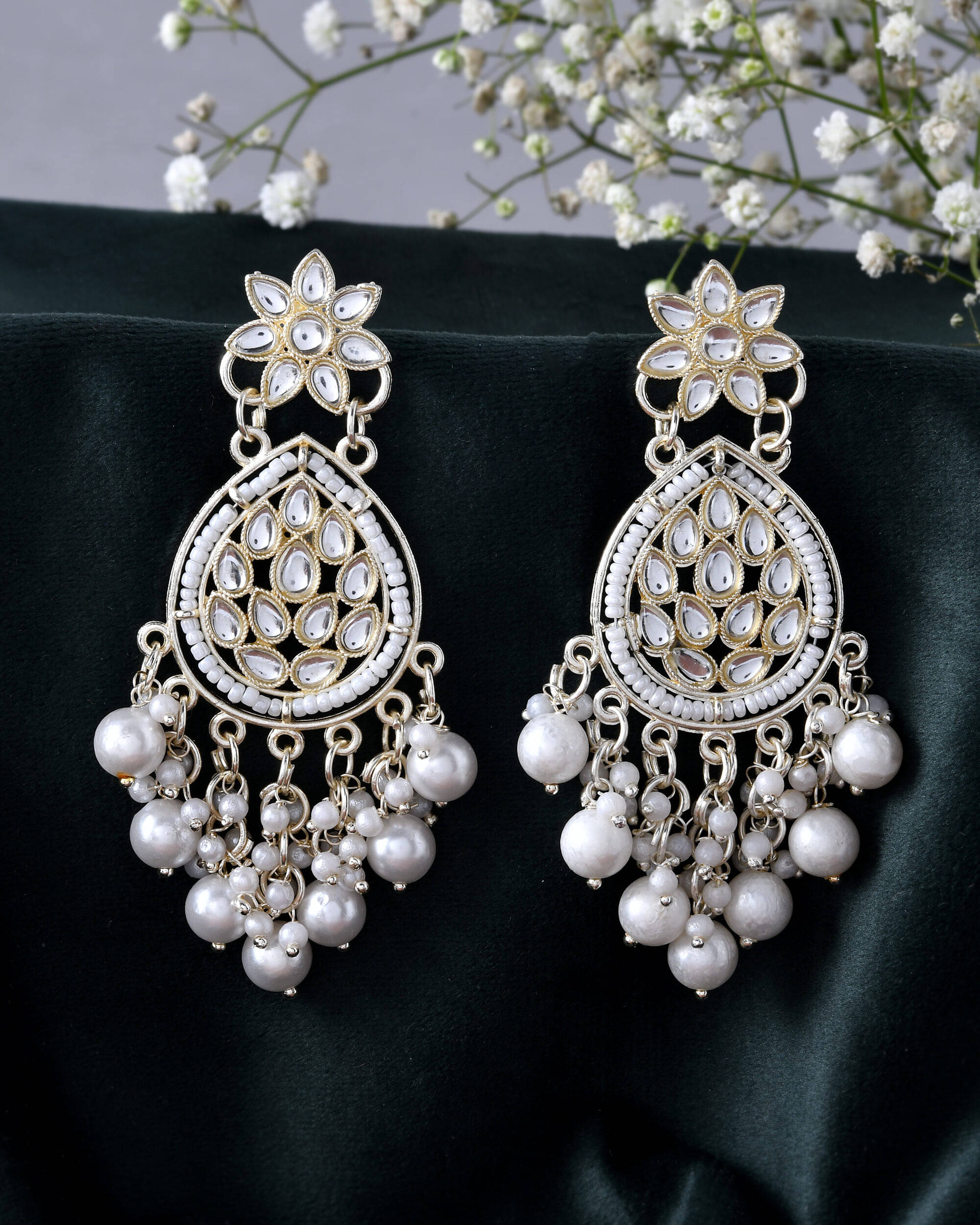     			Jewels Nest Golden Chandelier Earrings ( Pack of 1 )
