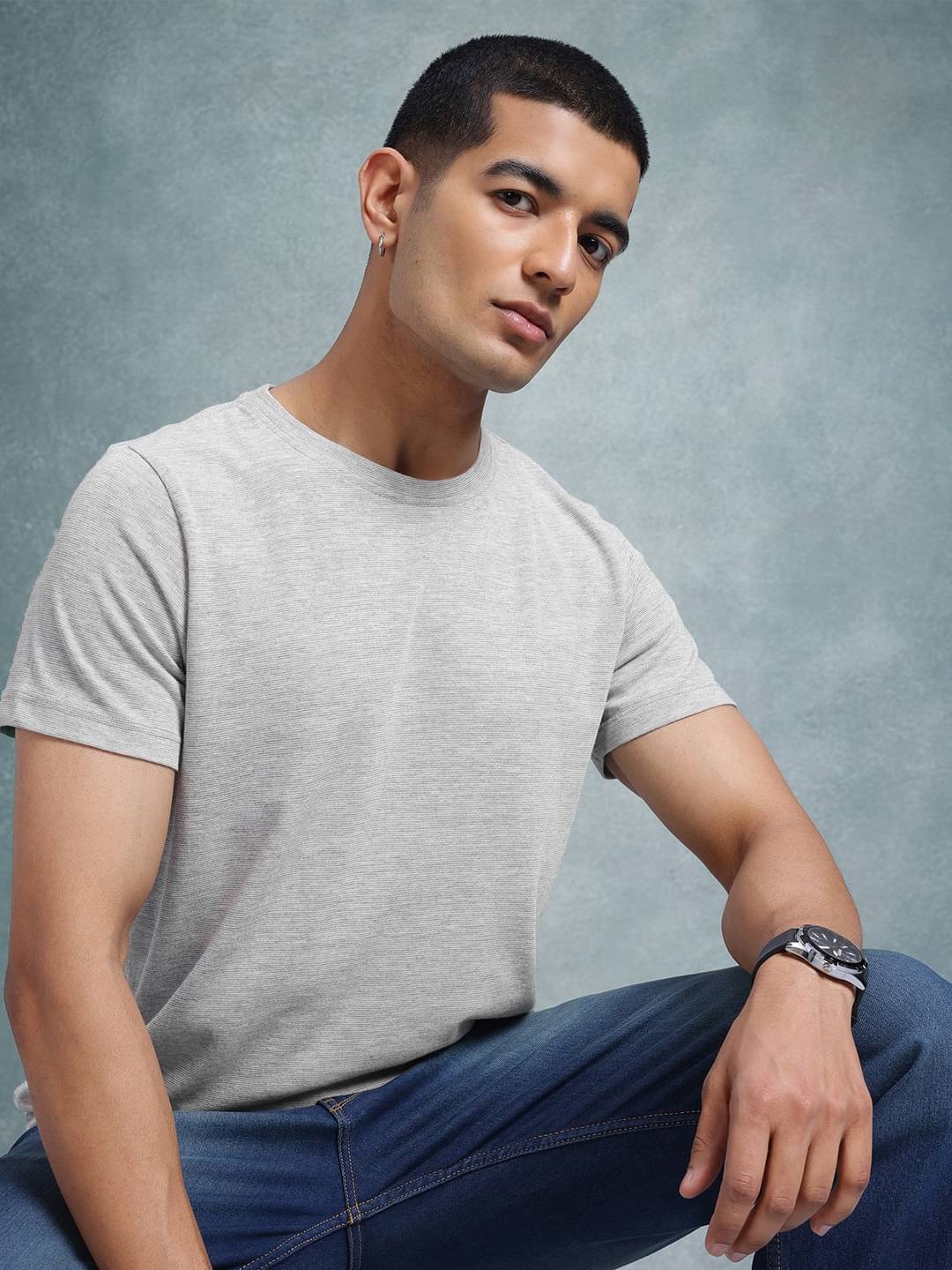 Nios Fashion Cotton Regular Fit Solid Half Sleeves Men's Round T-Shirt - Grey ( Pack of 2 )     			Nios Fashion Cotton Regular Fit Solid Half Sleeves Men's Round T-Shirt - Grey ( Pack of 2 )