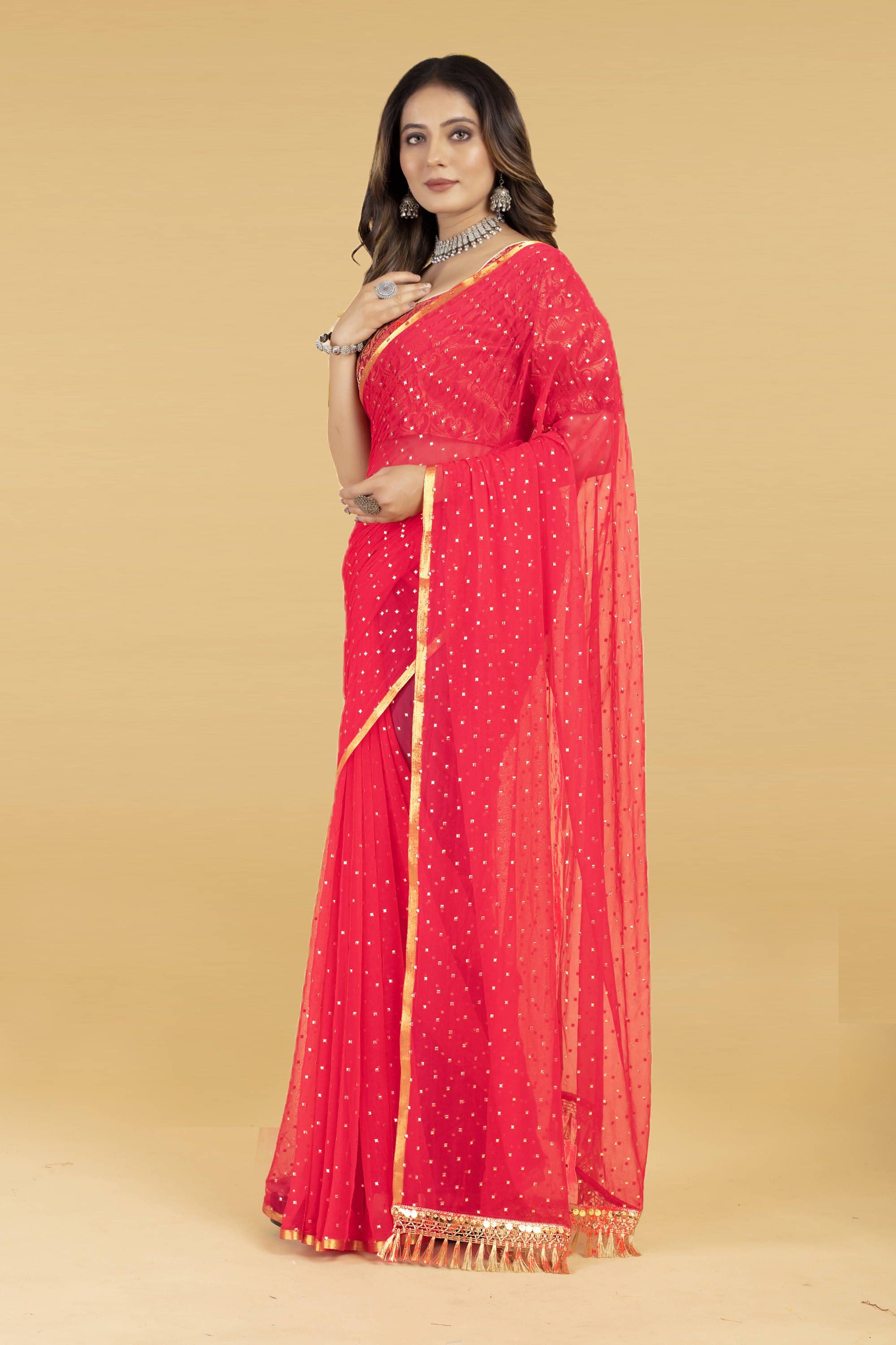Parmila Fashion Chiffon Embellished Saree With Unstitched Blouse Piece ( Pink ) Parmila Fashion Chiffon Embellished Saree With Unstitched Blouse Piece ( Pink )