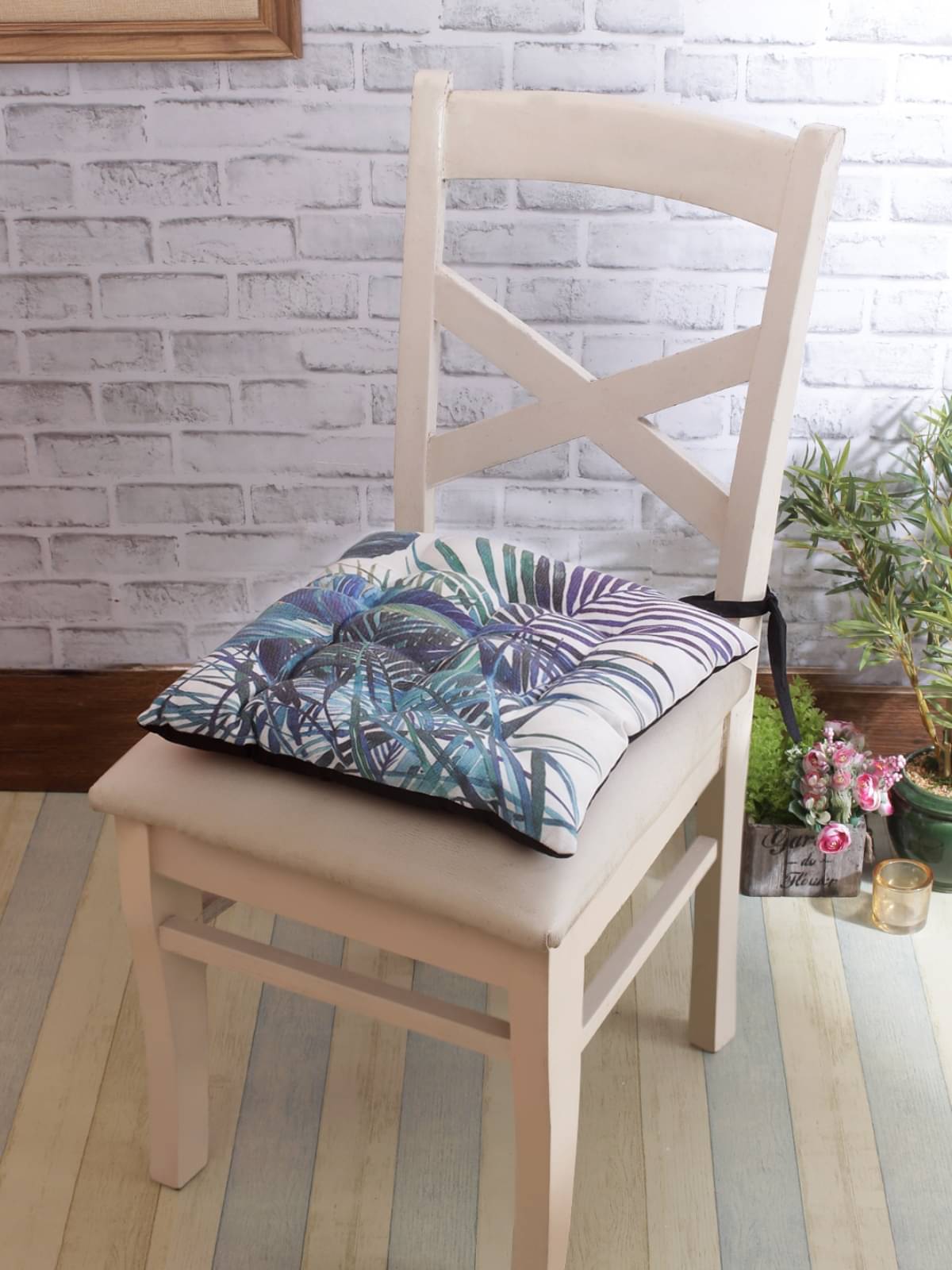     			Romee Set of 2 Jute Floral Square Cushion Cover (40X40)cm - White