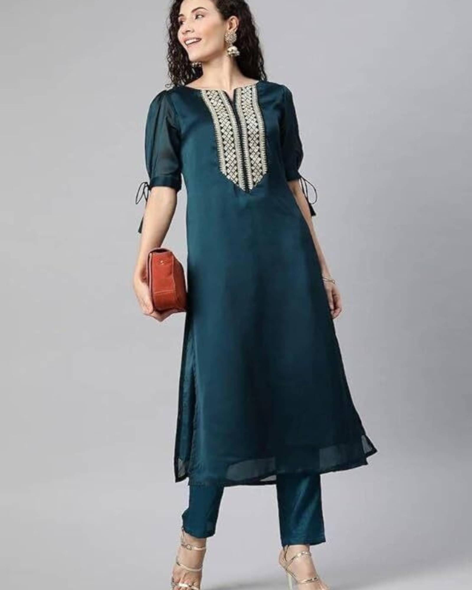     			Shree Aksharam Trends Women's Georgette Embroidered Kurti With Pants ( Green )