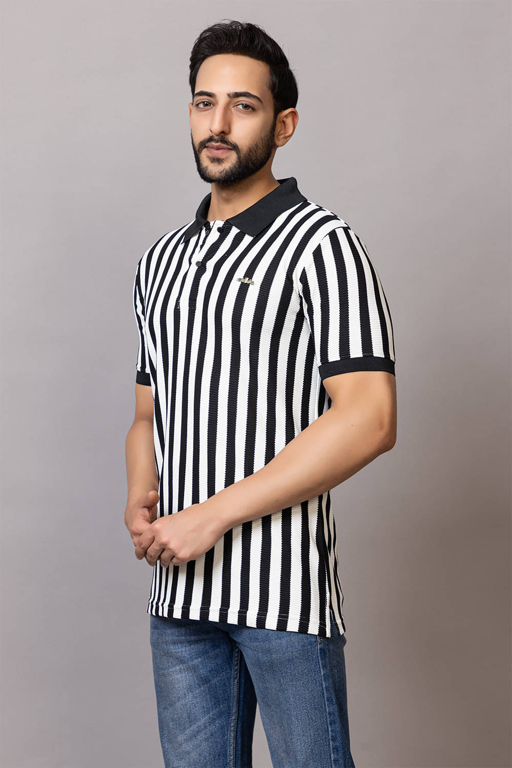     			TOROLY Men Cotton Blend Regular Fit Colorblock T-Shirt ( Black )