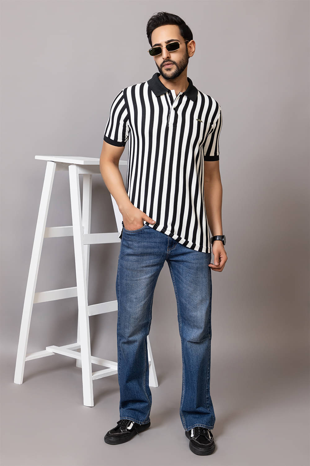     			TOROLY Men Cotton Blend Regular Fit Colorblock T-Shirt ( Black )