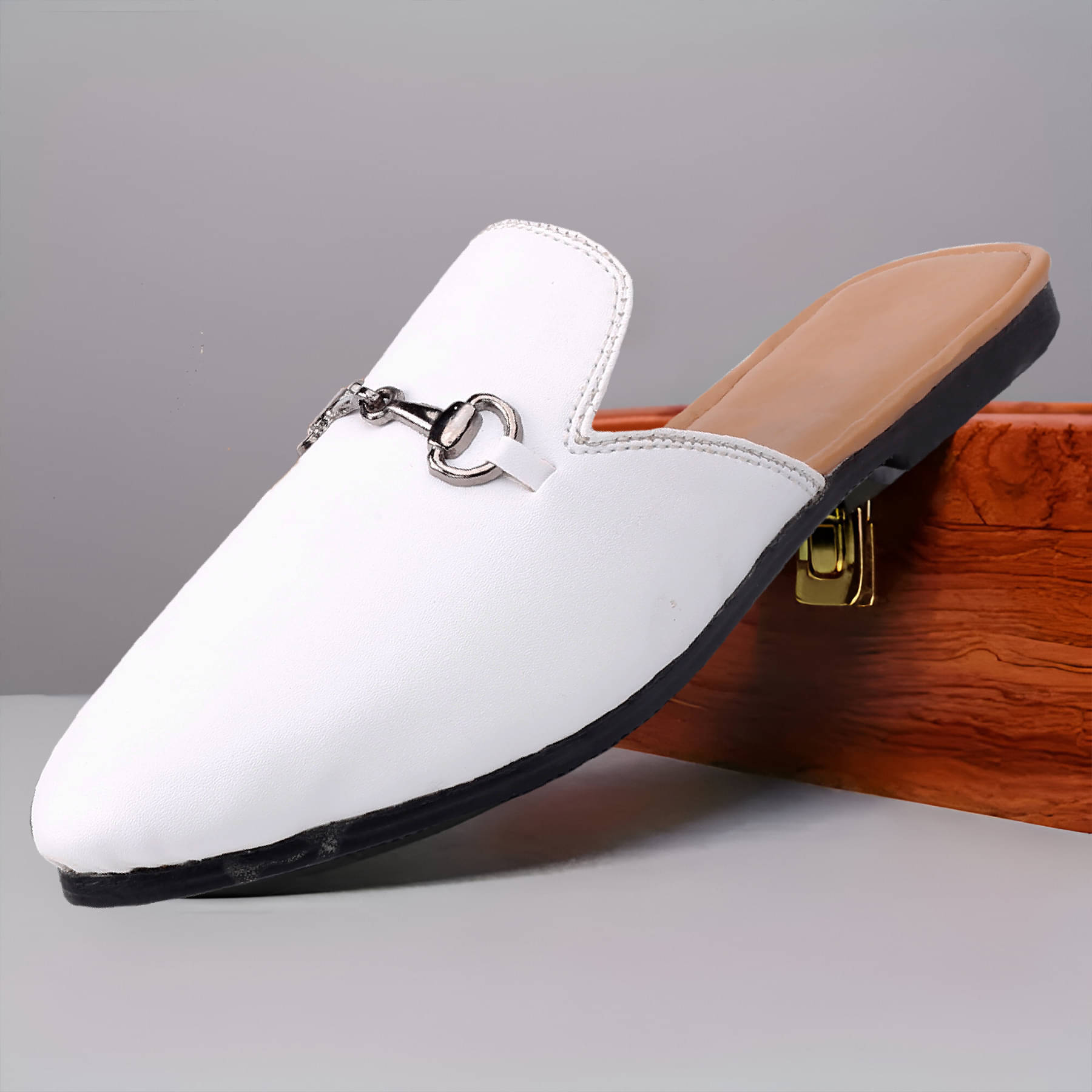     			YUVRATO BAXI Loafers And Buckle Mules White Men's Mules Shoes