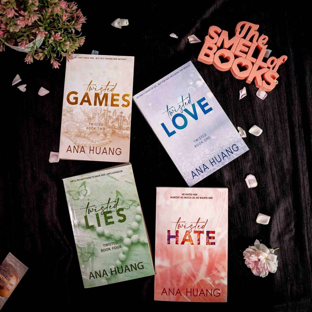     			Complete Twisted Series Combo by Ana Huang : Twisted Love, Hate, Games & Lies