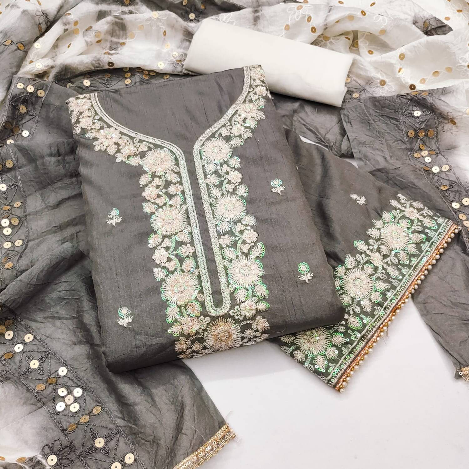 HL SILKMILLS Women Silk Unstitched Dress Material ( Grey ) HL SILKMILLS Women Silk Unstitched Dress Material ( Grey )