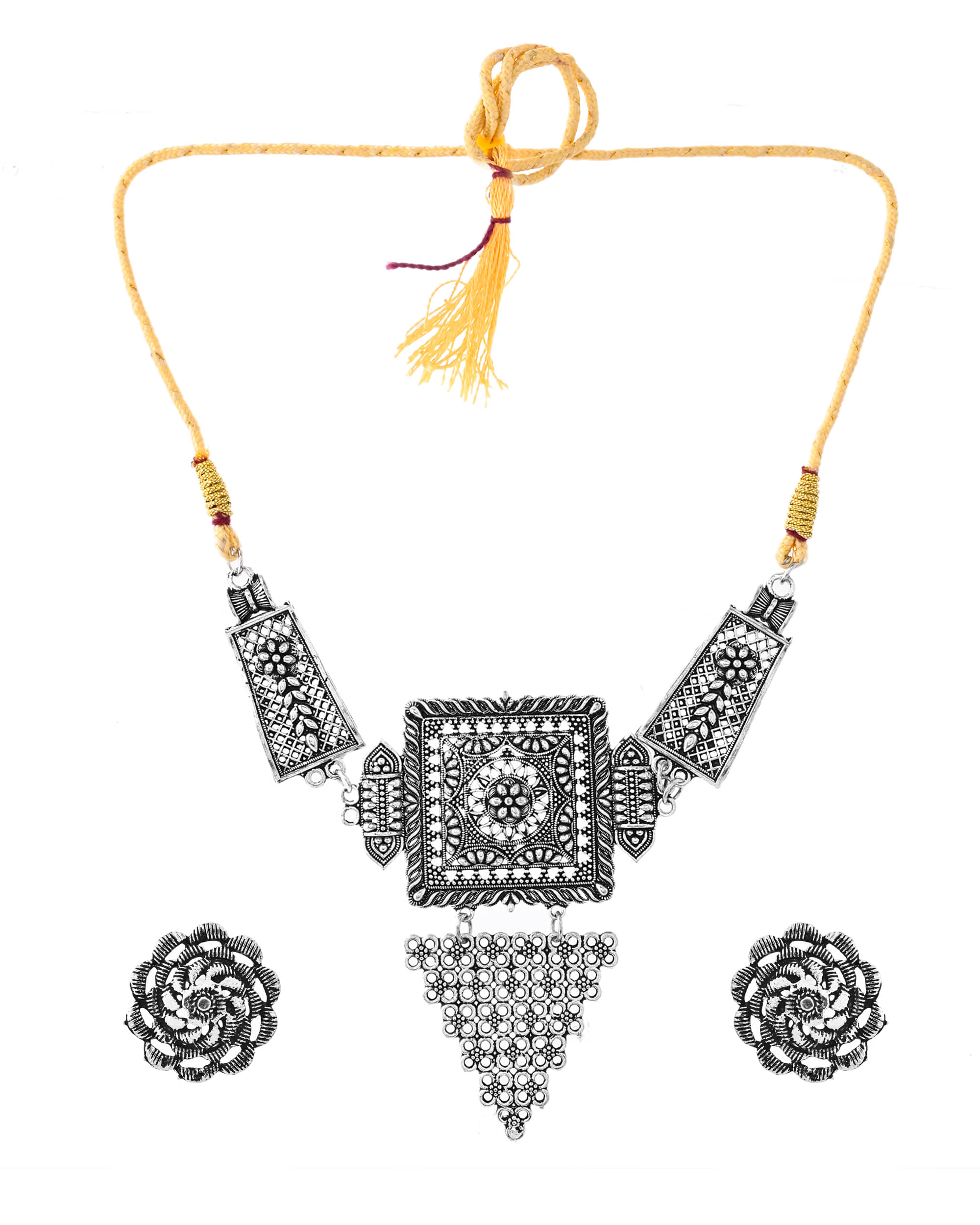     			Jewels Nest Silver Stainless Steel Necklace Set ( Pack of 1 )
