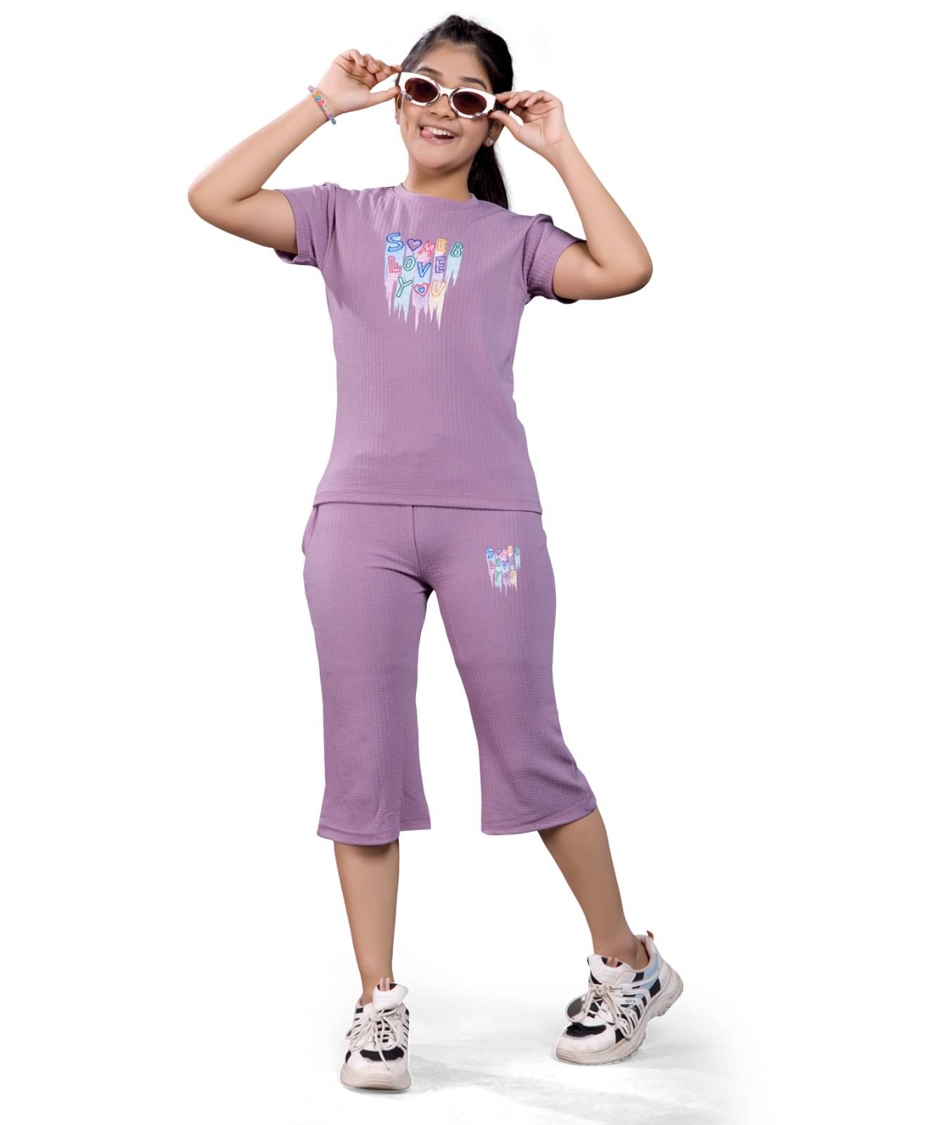     			Little Funky Pack of 1 Girls Cotton Blend T-shirt & Capris ( Pink )