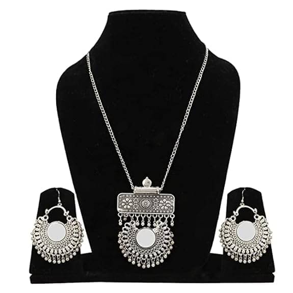     			Opus Gems Silver Pendant set ( Pack of 1 )