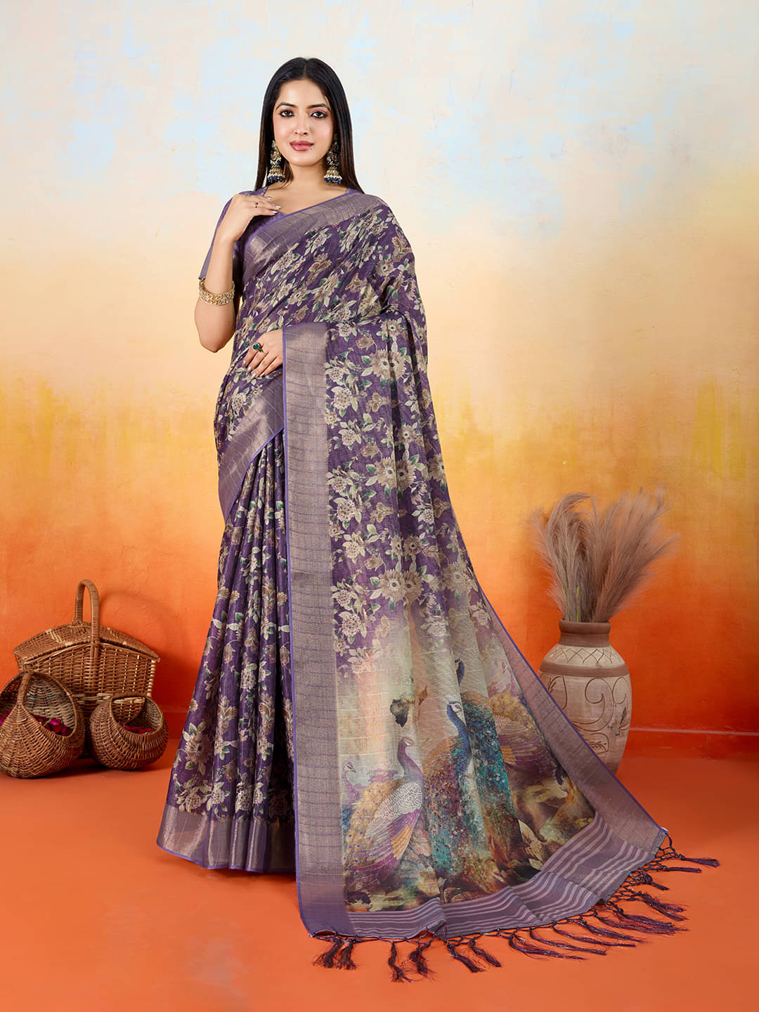     			Rekha Maniyar Silk Blend Printed Saree With Unstitched Blouse Piece ( Purple )