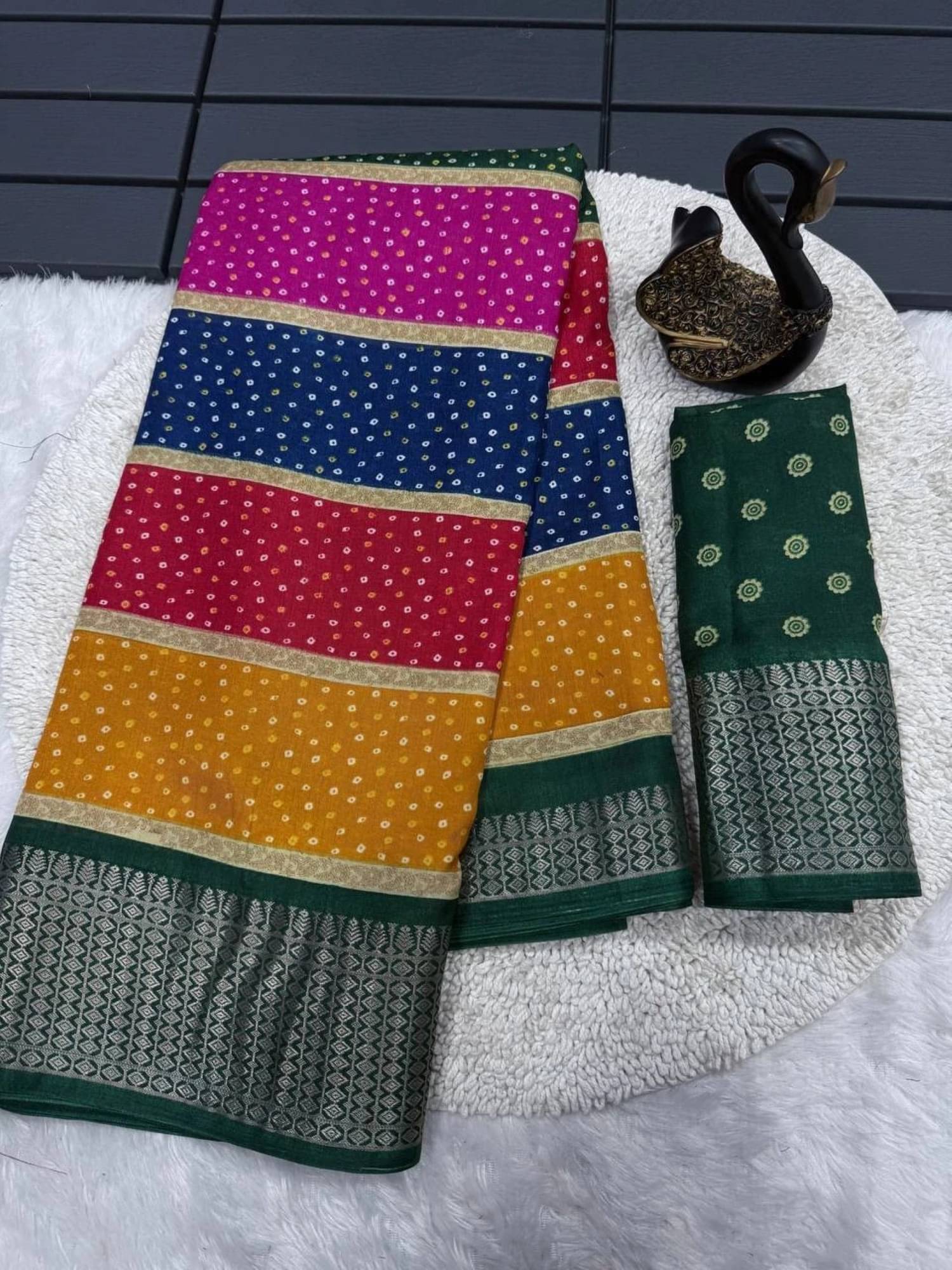 TARTAM Art Silk Printed Saree With Unstitched Blouse Piece ( Multicolor ) TARTAM Art Silk Printed Saree With Unstitched Blouse Piece ( Multicolor )