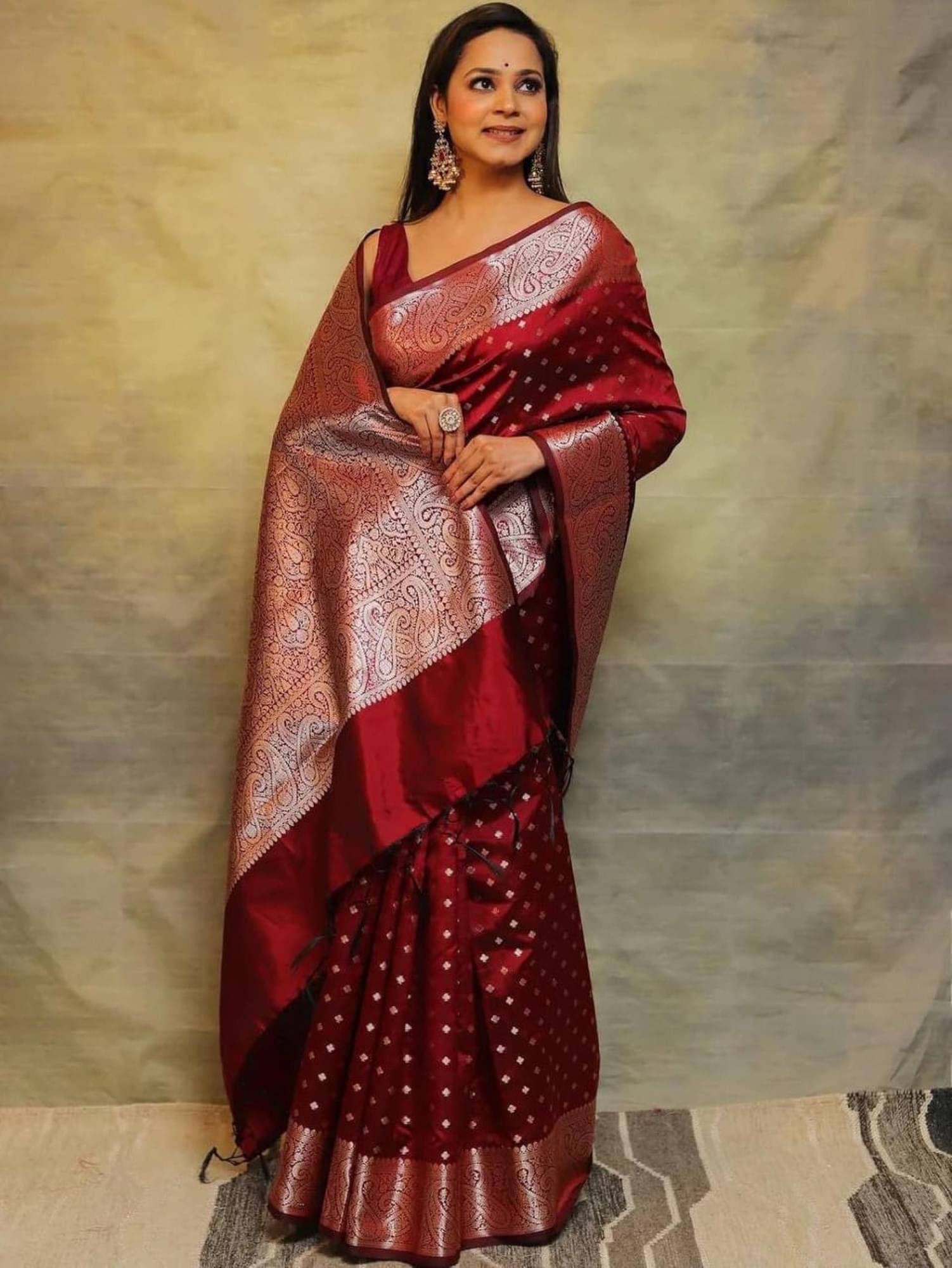     			TARTAM Silk Printed Saree With Unstitched Blouse Piece ( Maroon )