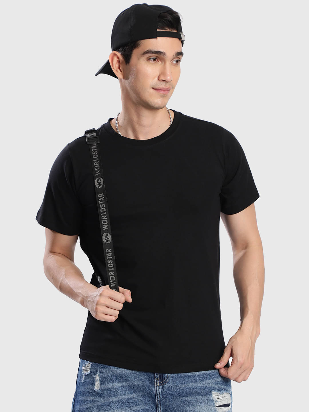 Bene Kleed Men Cotton Regular Fit Solid T-Shirt ( Black ) Bene Kleed Men Cotton Regular Fit Solid T-Shirt ( Black )
