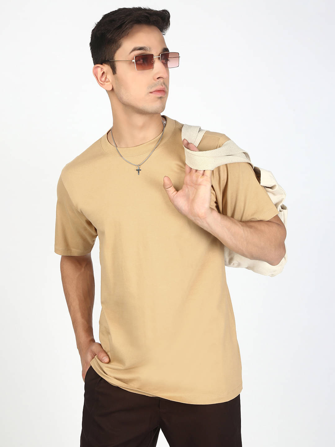     			Bene Kleed Men 100% Cotton Regular Fit Solid T-Shirt ( Beige )