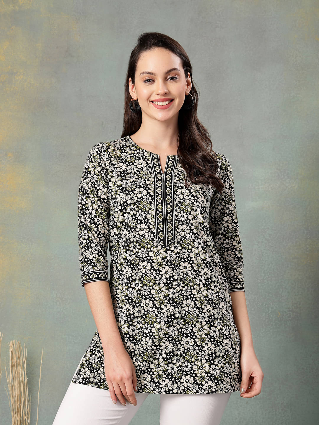     			GOD BLESS Women's Cotton Printed Straight Kurti - ( Multicoloured )