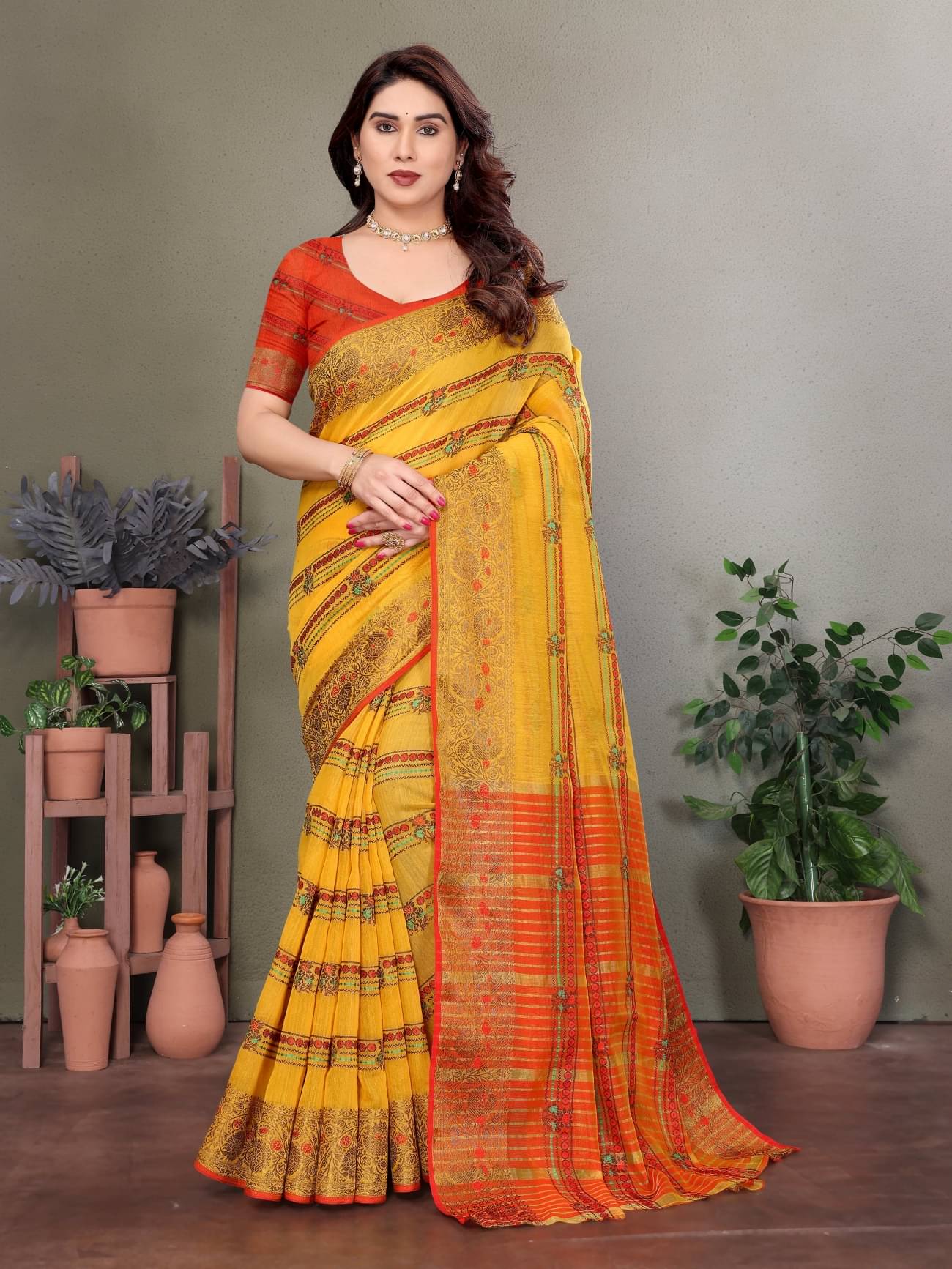     			HITESH ENTERPRISE Cotton Silk Striped Saree With Unstitched Blouse Piece ( Yellow )