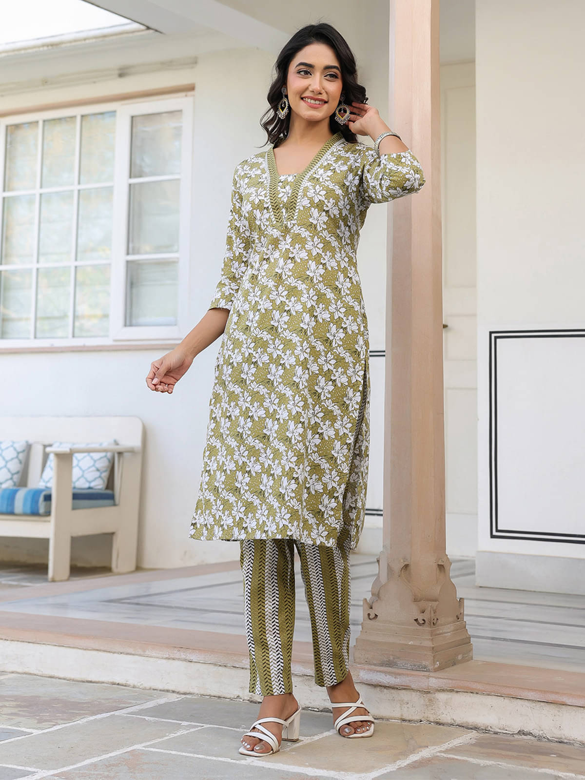 Janasya Women's Cotton Printed Kurti With Pants ( Olive ) Janasya Women's Cotton Printed Kurti With Pants ( Olive )