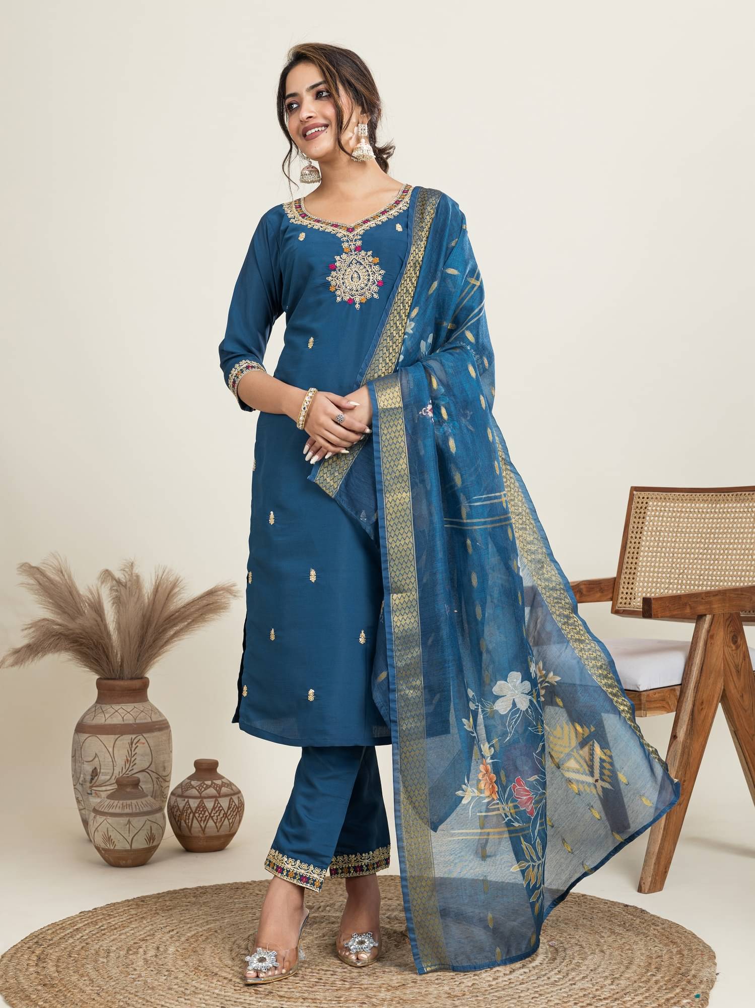Parastri Women's Cotton Silk Embellished Kurti With Pants ( Blue ) Parastri Women's Cotton Silk Embellished Kurti With Pants ( Blue )