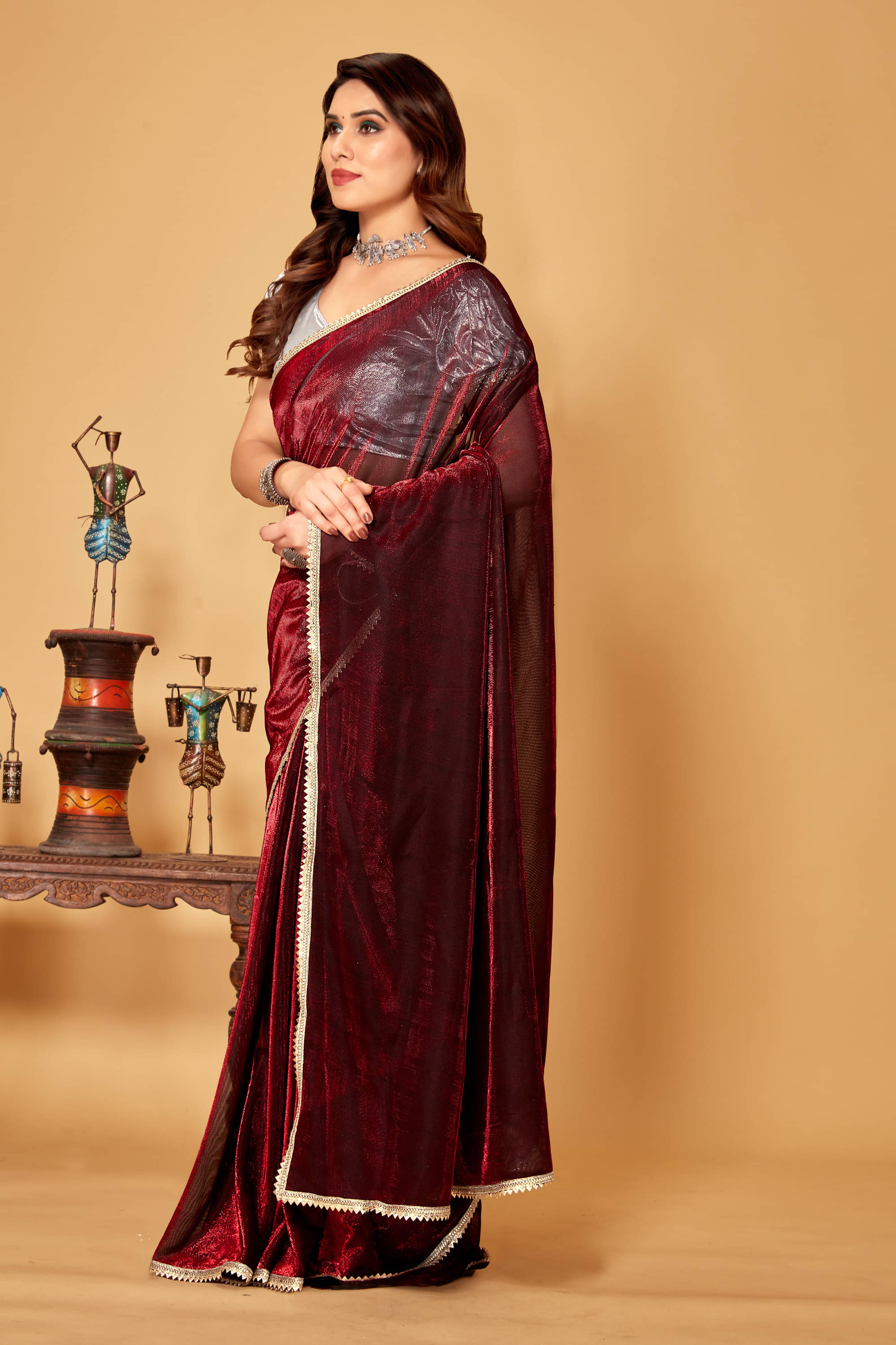    			Parmila Fashion Lycra Embellished Saree With Unstitched Blouse Piece ( Maroon )