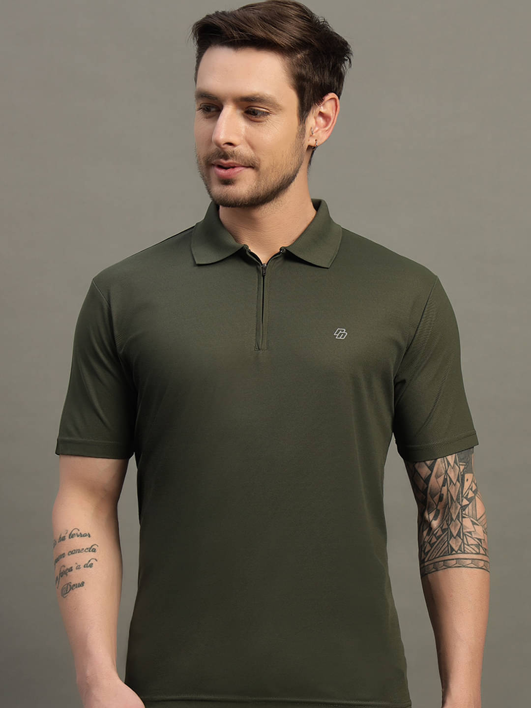 renuovo Men Cotton Blend Regular Fit Solid Polo T Shirt ( Dark Green ) renuovo Men Cotton Blend Regular Fit Solid Polo T Shirt ( Dark Green )
