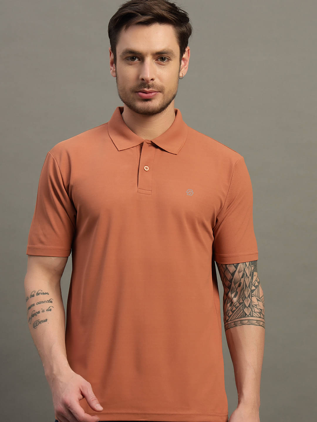     			renuovo Men Cotton Blend Regular Fit Solid Polo T Shirt ( Brown )