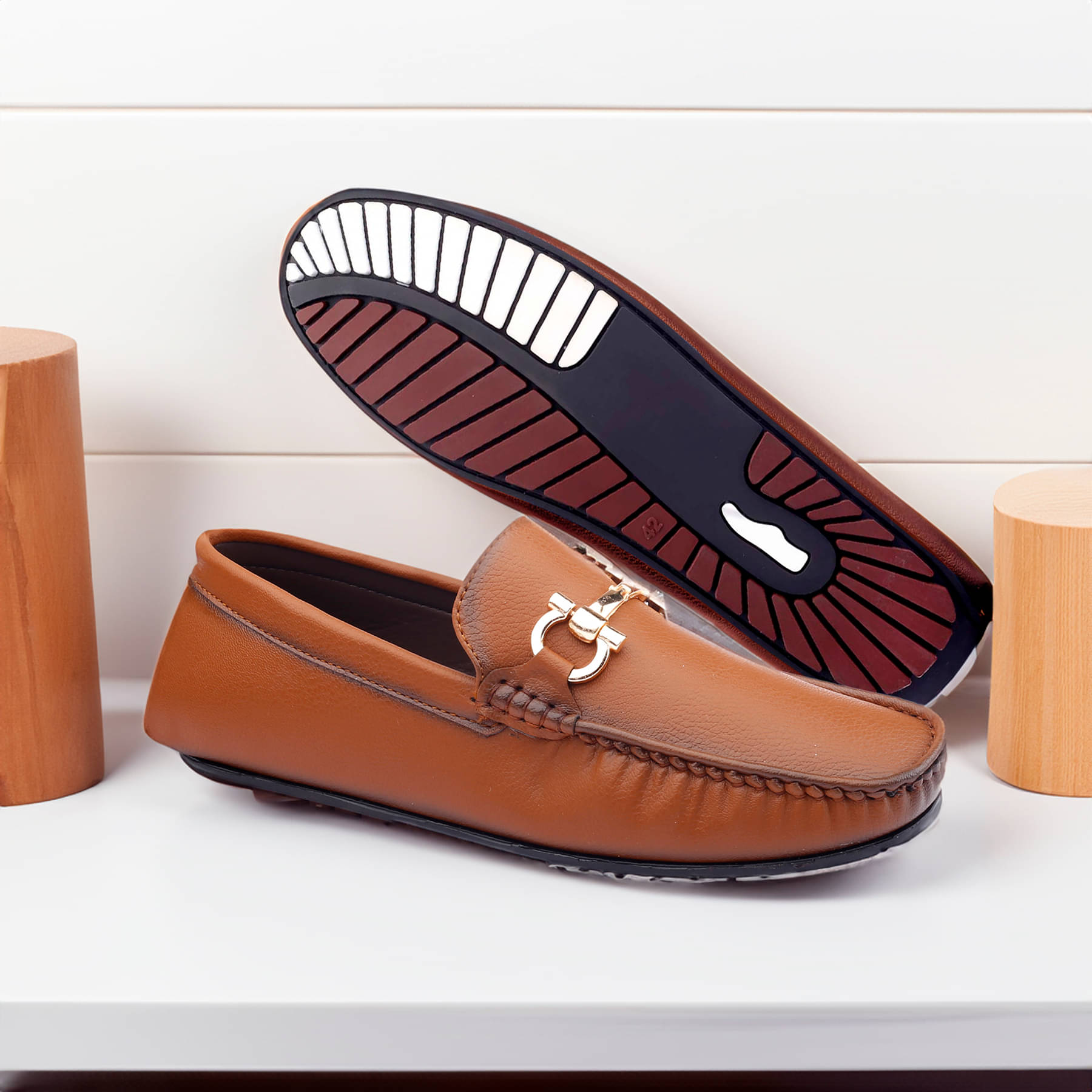     			BXXY Tan Men's Snaffle